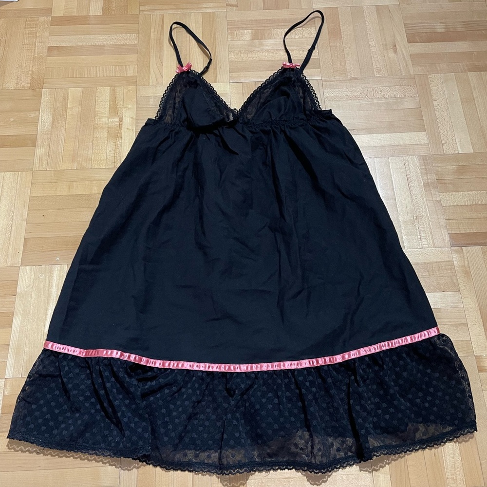 Black and Pink Lace Trim Nightgown Y2K